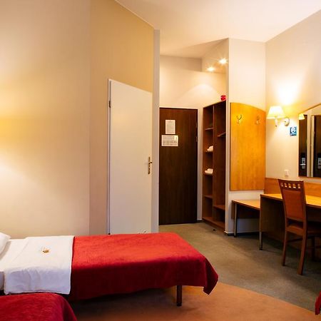 Comfortbiznes プルシュクフ エクステリア 写真